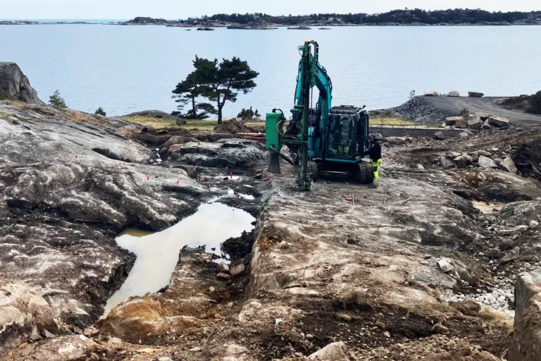 Boring og sprengning - Steintransport AS